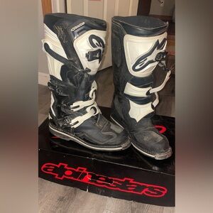 Alpinestars Dual-Tone Riding Boots